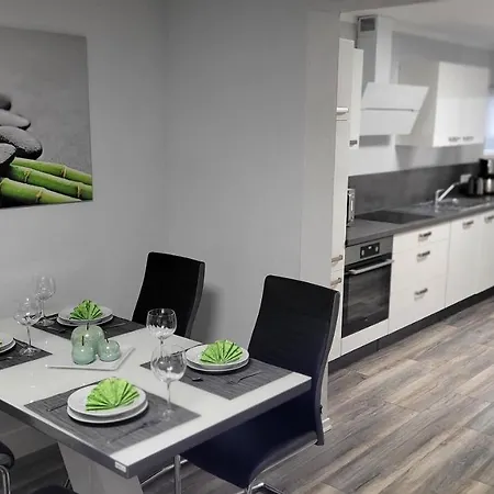 Meyer Mit Privatem Pool & Gartensauna Apartment