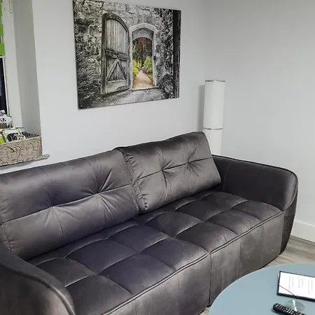 Meyer Mit Privatem Pool & Gartensauna Apartment *