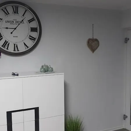 Meyer Mit Privatem Pool&gartensauna * Mahren