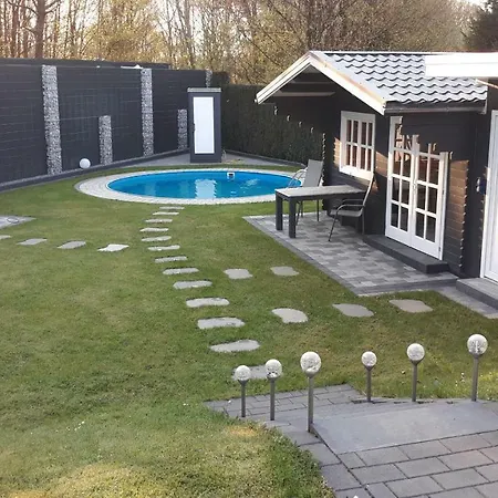 Meyer Mit Privatem Pool & Gartensauna アパート *