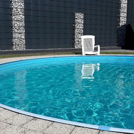 Apartment Meyer Mit Privatem Pool & Gartensauna