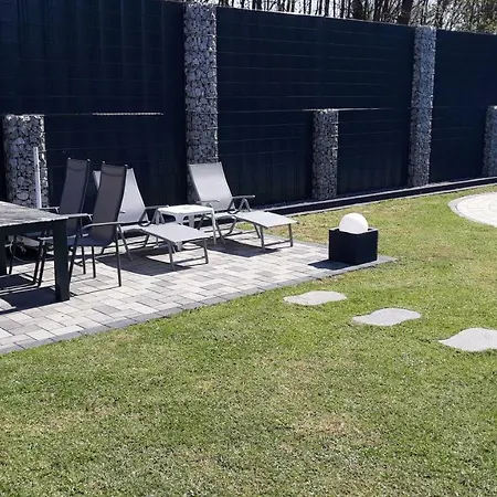 Meyer Mit Privatem Pool & Gartensauna 公寓