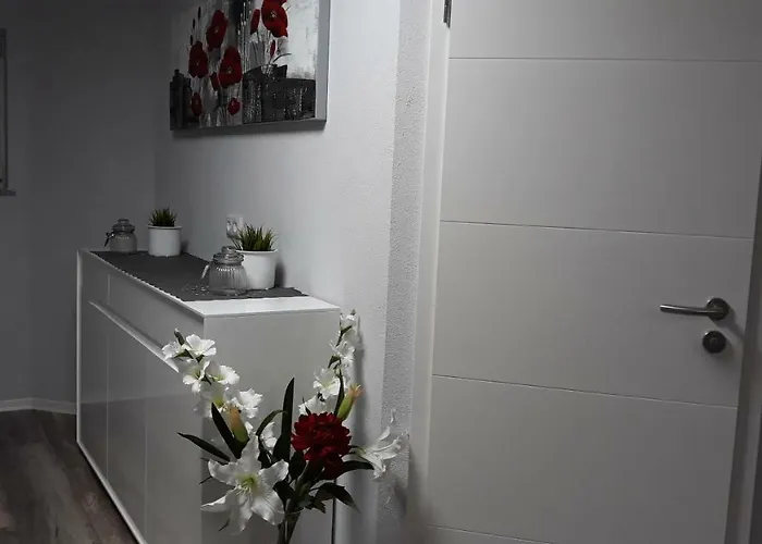 Апартаменты Meyer Mit Privatem Pool & Gartensauna *