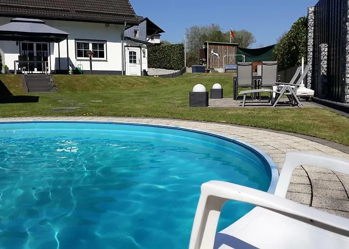 Meyer Mit Privatem Pool & Gartensauna Mahren