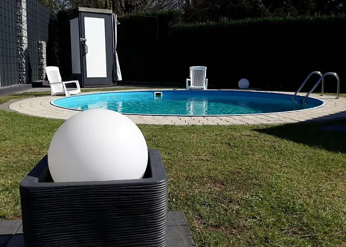 Lejlighed Meyer Mit Privatem Pool & Gartensauna Mahren