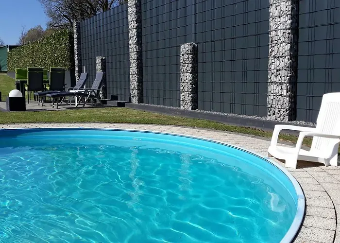 Meyer Mit Privatem Pool & Gartensauna Mahren