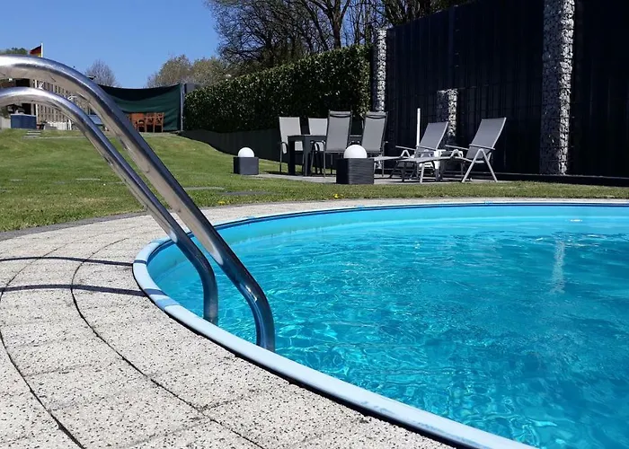 Meyer Mit Privatem Pool & Gartensauna Mahren