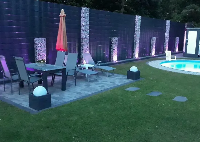 Meyer Mit Privatem Pool & Gartensauna Apartment *